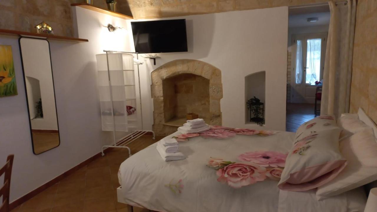 Bed and Breakfast Villino Tronchetto Bianco Mola di Bari Exterior foto