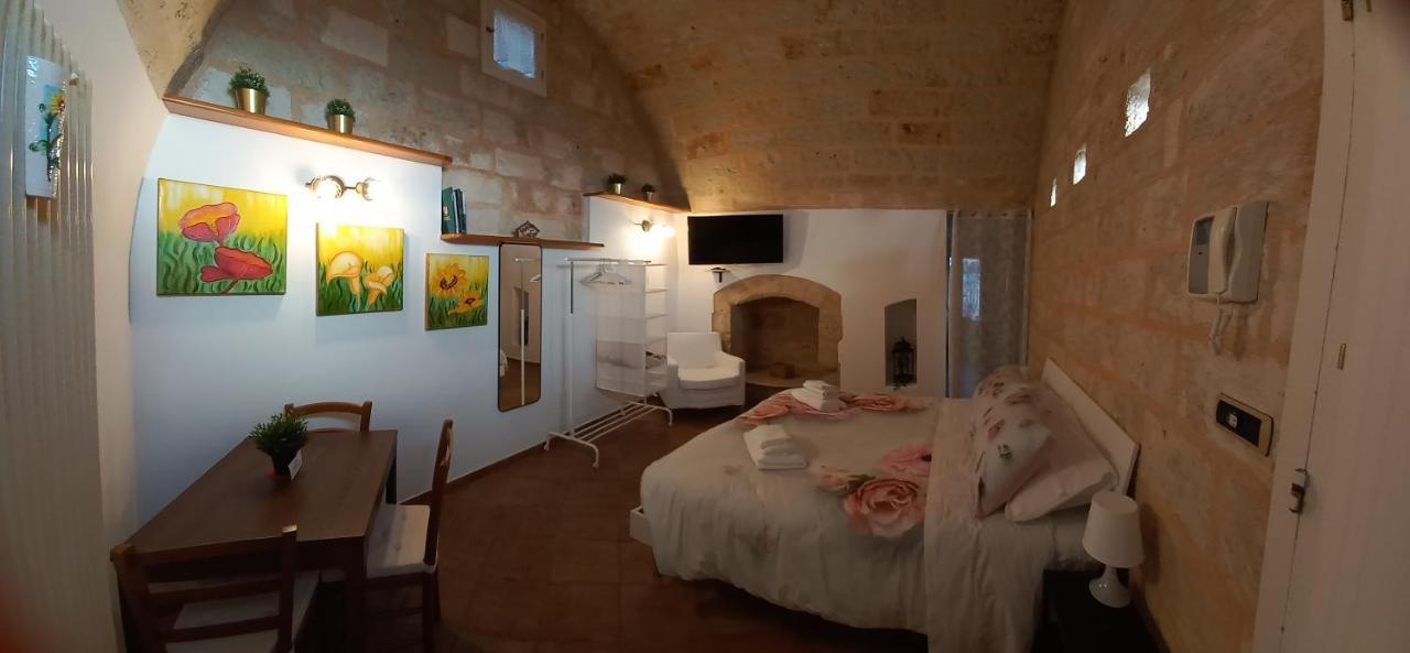 Bed and Breakfast Villino Tronchetto Bianco Mola di Bari Exterior foto