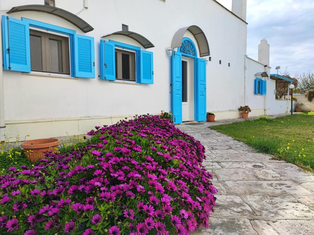 Bed and Breakfast Villino Tronchetto Bianco Mola di Bari Exterior foto