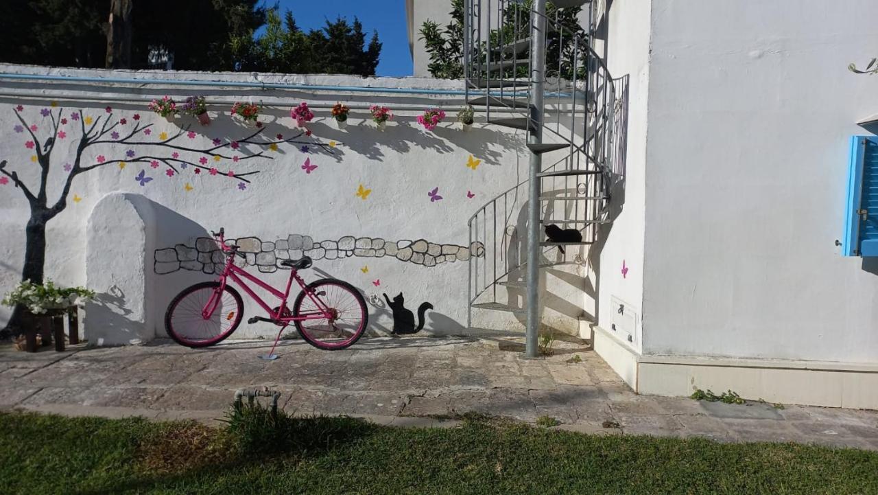Bed and Breakfast Villino Tronchetto Bianco Mola di Bari Exterior foto